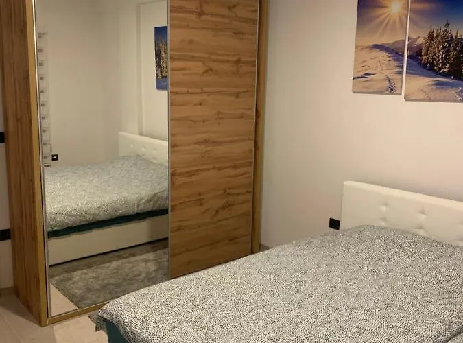 Milmari N73 & 公寓